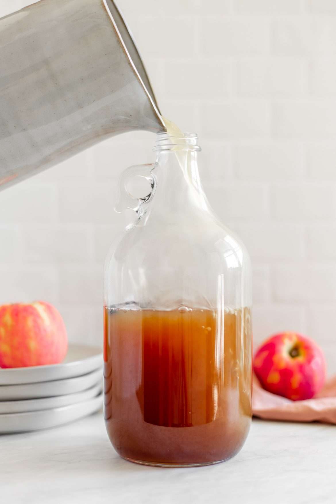 How to Make Sparkling Hard Apple Cider from Apple Juice
