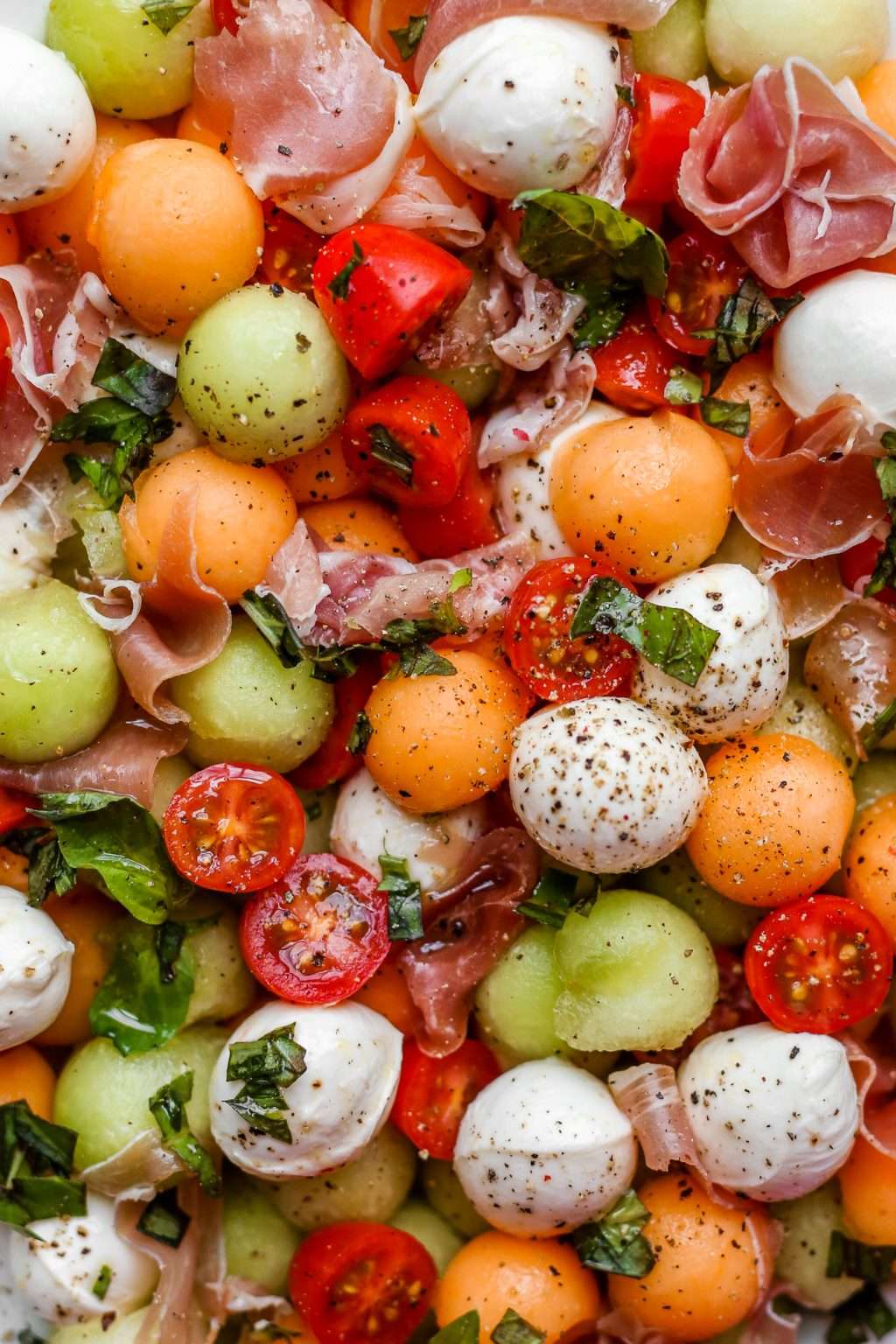 Caprese Melon Salad with Prosciutto and Mozzarella